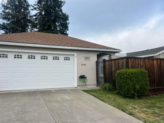 2375 Goldcrest Circle, Pleasanton, CA 94566