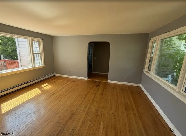 2801 Dewitt Ter, Linden City, NJ 07036