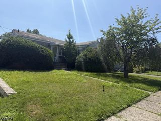 2801 Dewitt Ter, Linden City, NJ 07036