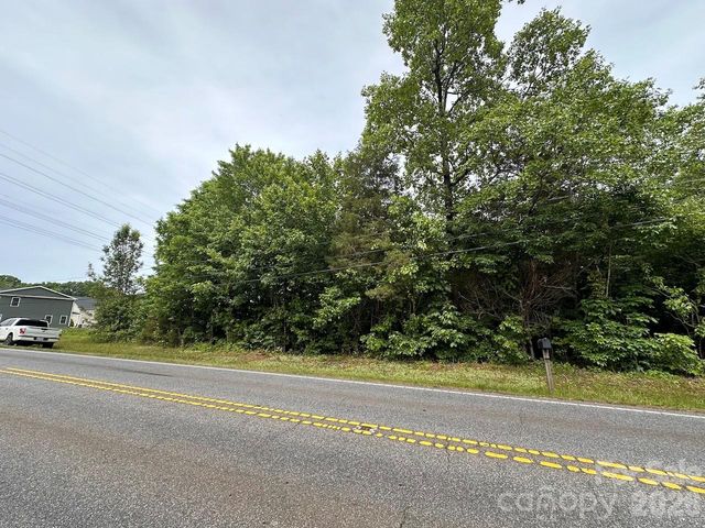 0000 Section House Road, Hickory, NC 28601