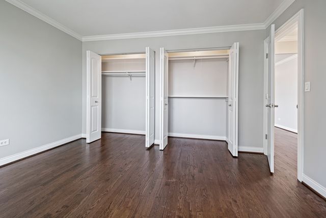 1060 W Hollywood Avenue 514, Chicago, IL 60660