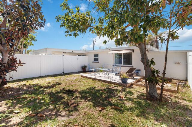 1305 ROCKY CREEK LANE, Englewood, FL 34224