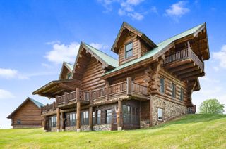 4450 50th Avenue, Orient Twp, MI 49679