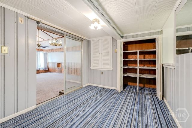 48 E 61st Street, Savannah, GA 31405