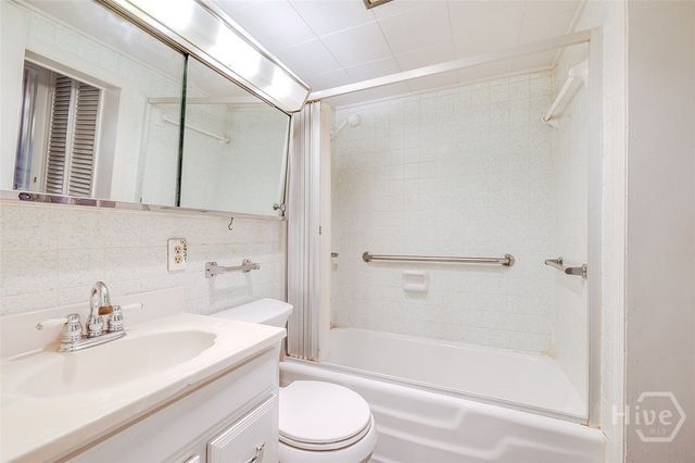 48 E 61st Street, Savannah, GA 31405