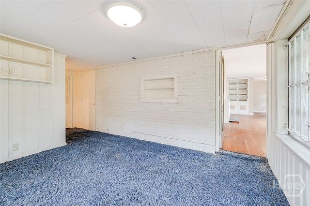 48 E 61st Street, Savannah, GA 31405