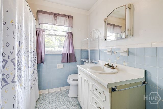 48 E 61st Street, Savannah, GA 31405