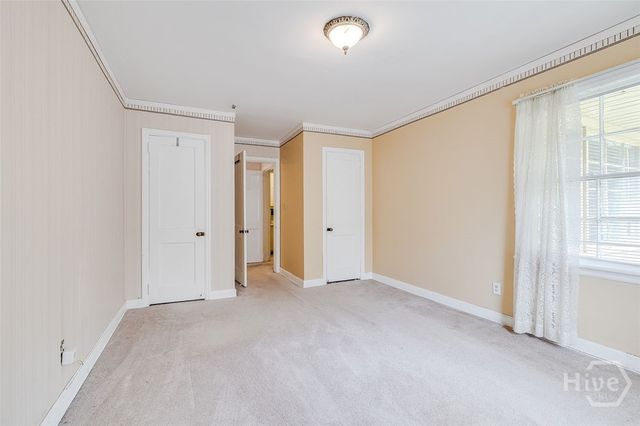 48 E 61st Street, Savannah, GA 31405