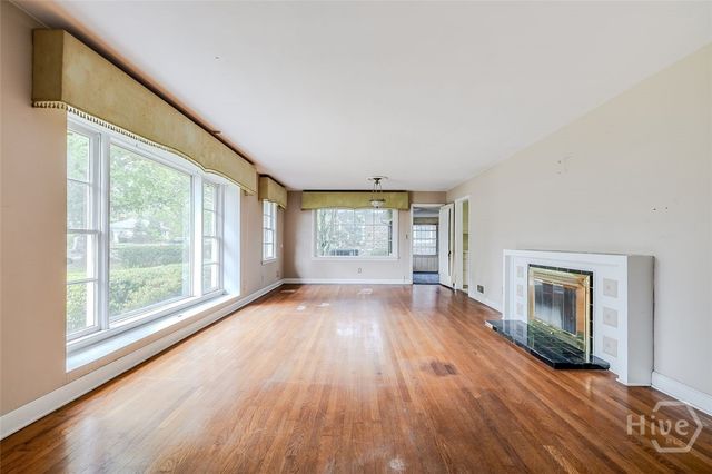 48 E 61st Street, Savannah, GA 31405