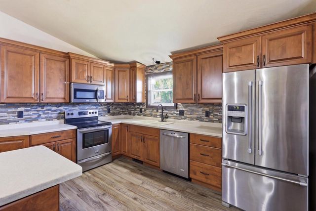 614 REID STREET, De Pere, WI 54115