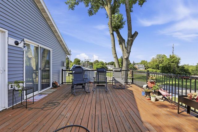 614 REID STREET, De Pere, WI 54115