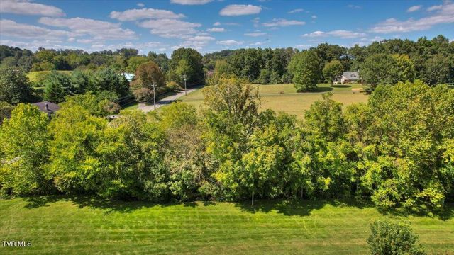 965 Old Gray Station Road, Johnson City, TN 37615