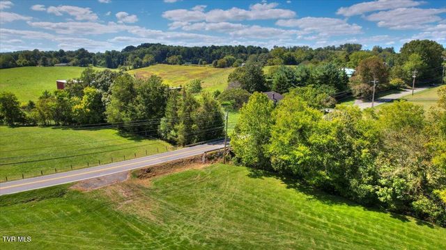 965 Old Gray Station Road, Johnson City, TN 37615
