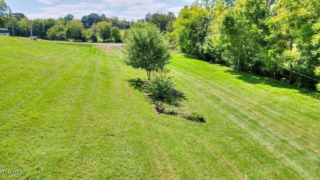 965 Old Gray Station Road, Johnson City, TN 37615
