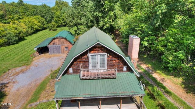 965 Old Gray Station Road, Johnson City, TN 37615