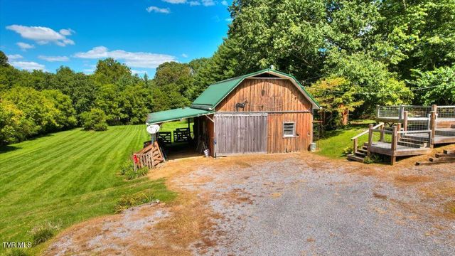 965 Old Gray Station Road, Johnson City, TN 37615