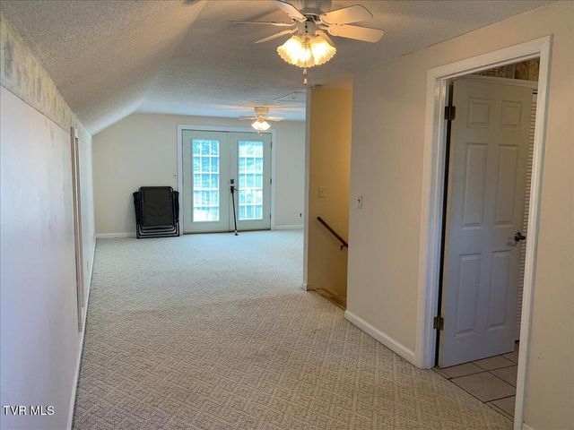 965 Old Gray Station Road, Johnson City, TN 37615