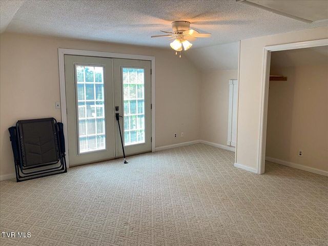 965 Old Gray Station Road, Johnson City, TN 37615