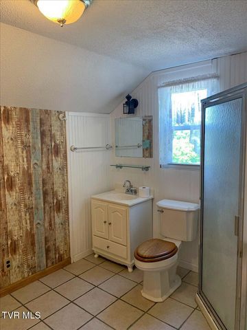 965 Old Gray Station Road, Johnson City, TN 37615