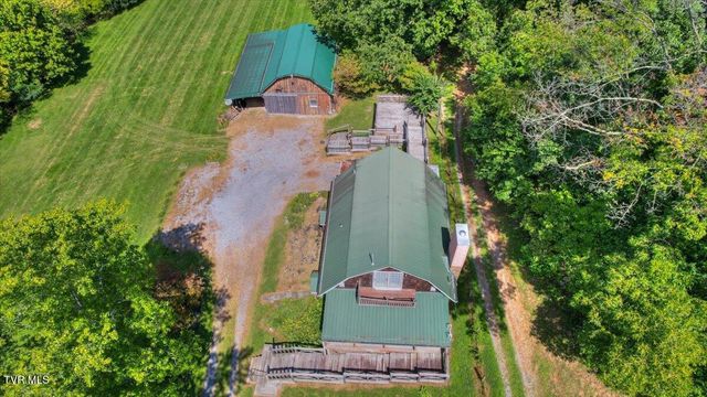965 Old Gray Station Road, Johnson City, TN 37615