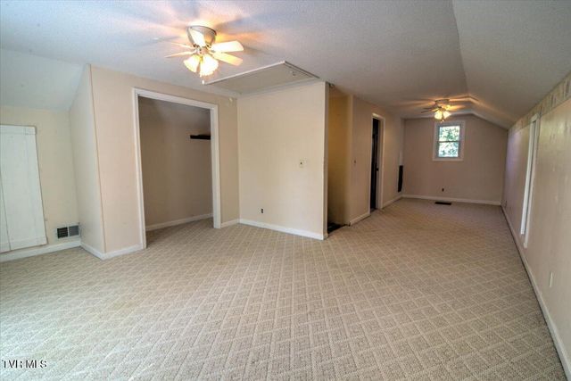 965 Old Gray Station Road, Johnson City, TN 37615