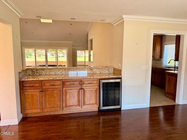 20175 Village 20, Camarillo, CA 93012