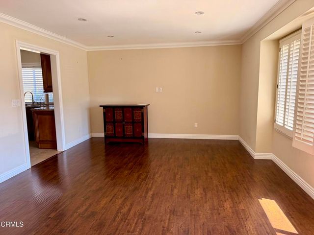 20175 Village 20, Camarillo, CA 93012
