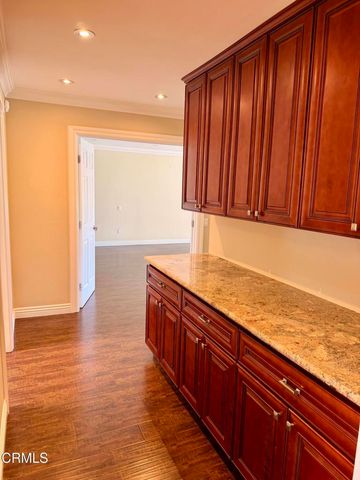 20175 Village 20, Camarillo, CA 93012