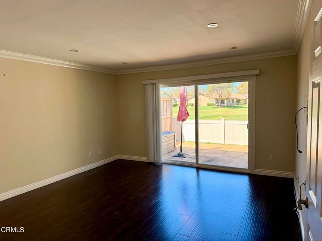 20175 Village 20, Camarillo, CA 93012
