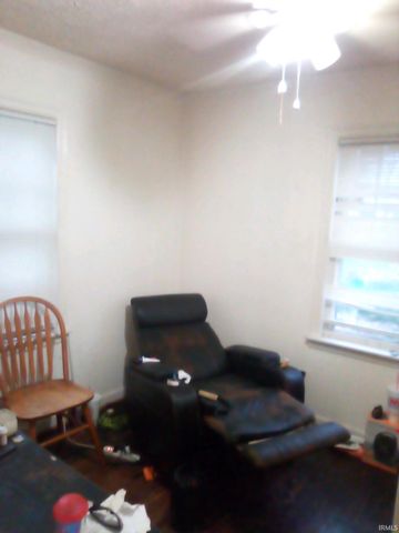 3917 Haverhill Drive, Anderson, IN 46013