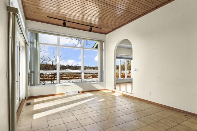 1122 Middleton Street, Madison, WI 53717