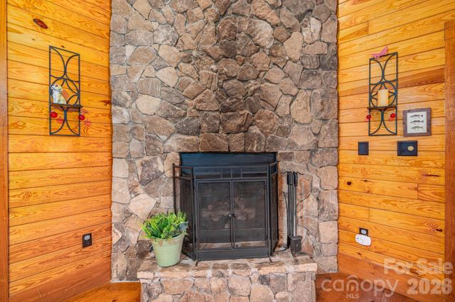 170 Countrytyme Lane, Iron Station, NC 28080