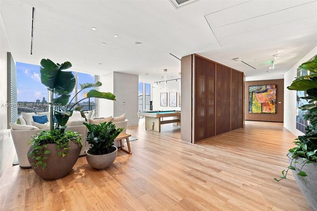 1400 Biscayne Boulevard 1605, Miami, FL 33132