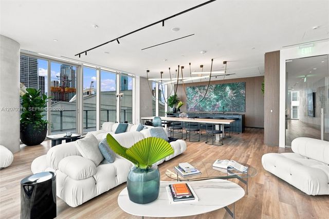 1400 Biscayne Boulevard 1605, Miami, FL 33132