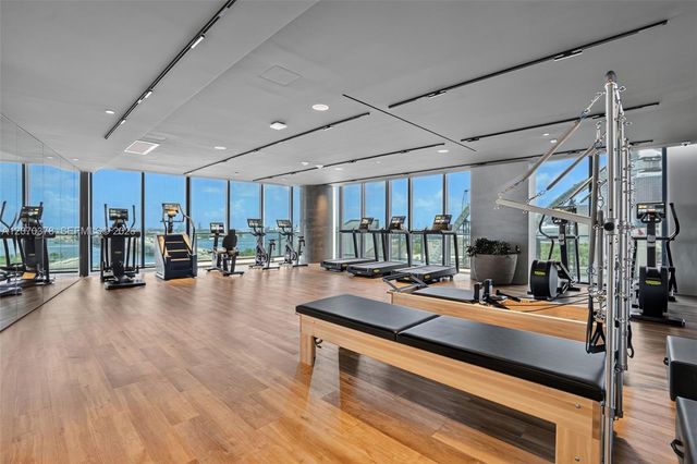 1400 Biscayne Boulevard 1605, Miami, FL 33132