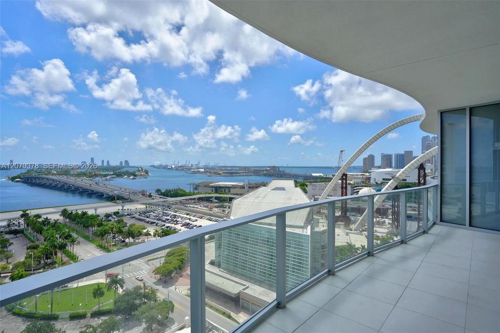 1400 Biscayne Boulevard 1605, Miami, FL 33132