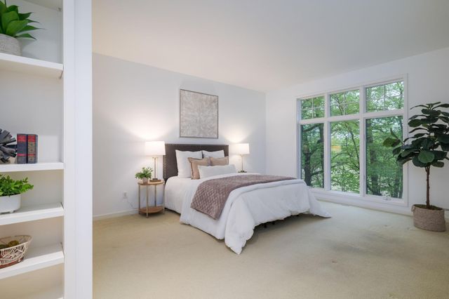 14898 Boulder Pointe Road, Eden Prairie, MN 55347