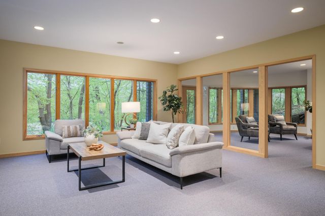 14898 Boulder Pointe Road, Eden Prairie, MN 55347