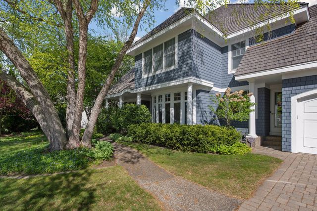 14898 Boulder Pointe Road, Eden Prairie, MN 55347