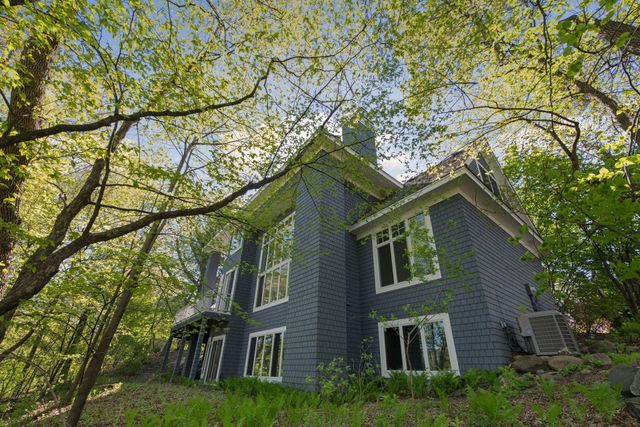 14898 Boulder Pointe Road, Eden Prairie, MN 55347