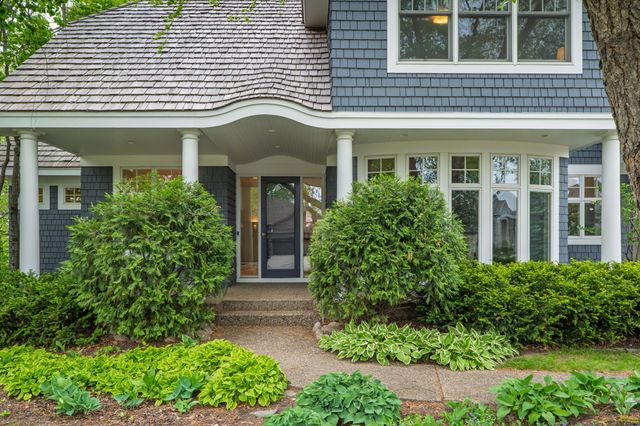 14898 Boulder Pointe Road, Eden Prairie, MN 55347