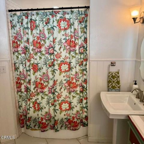 2013 El Vista Court, Glendale, CA 91208