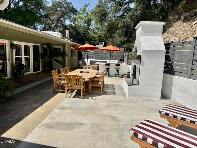 2013 El Vista Court, Glendale, CA 91208