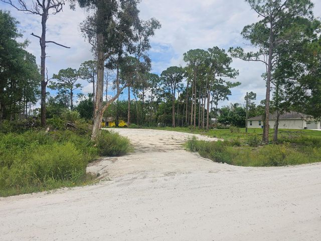 13841 76th Road N, The Acreage, FL 33412