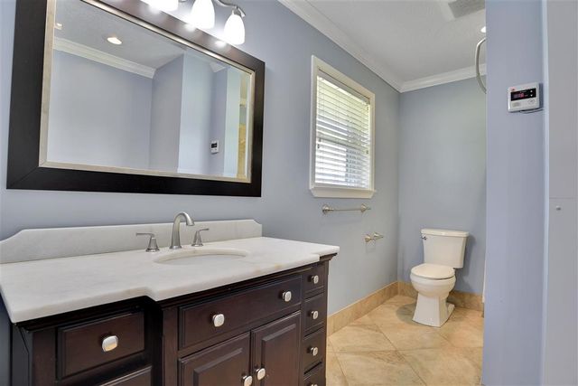 241 Spring Street, Lake Charles, LA 70605