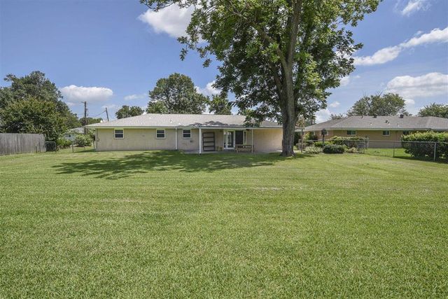 241 Spring Street, Lake Charles, LA 70605