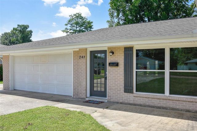 241 Spring Street, Lake Charles, LA 70605