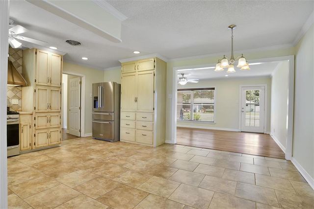 241 Spring Street, Lake Charles, LA 70605