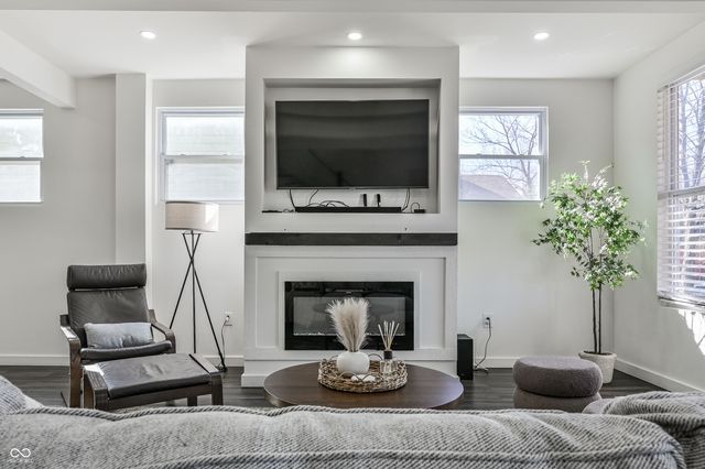 1131 Jefferson Avenue, Indianapolis, IN 46201