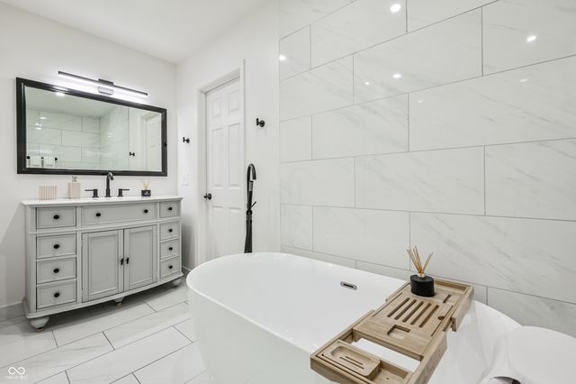 1131 Jefferson Avenue, Indianapolis, IN 46201